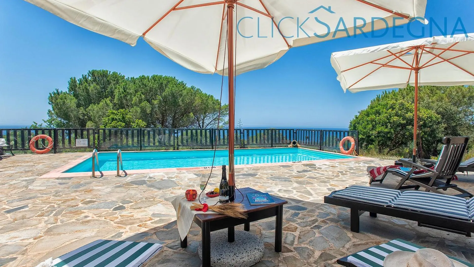 Alghero Villa Barranch con piscina vista mare per 6 persone