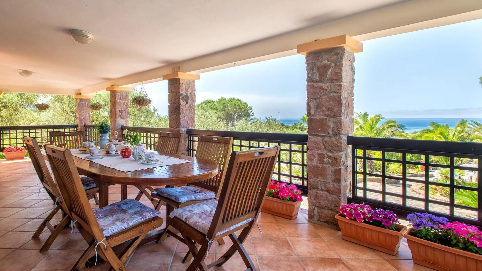 Alghero Villa Barranch con piscina vista mare per 6 persone