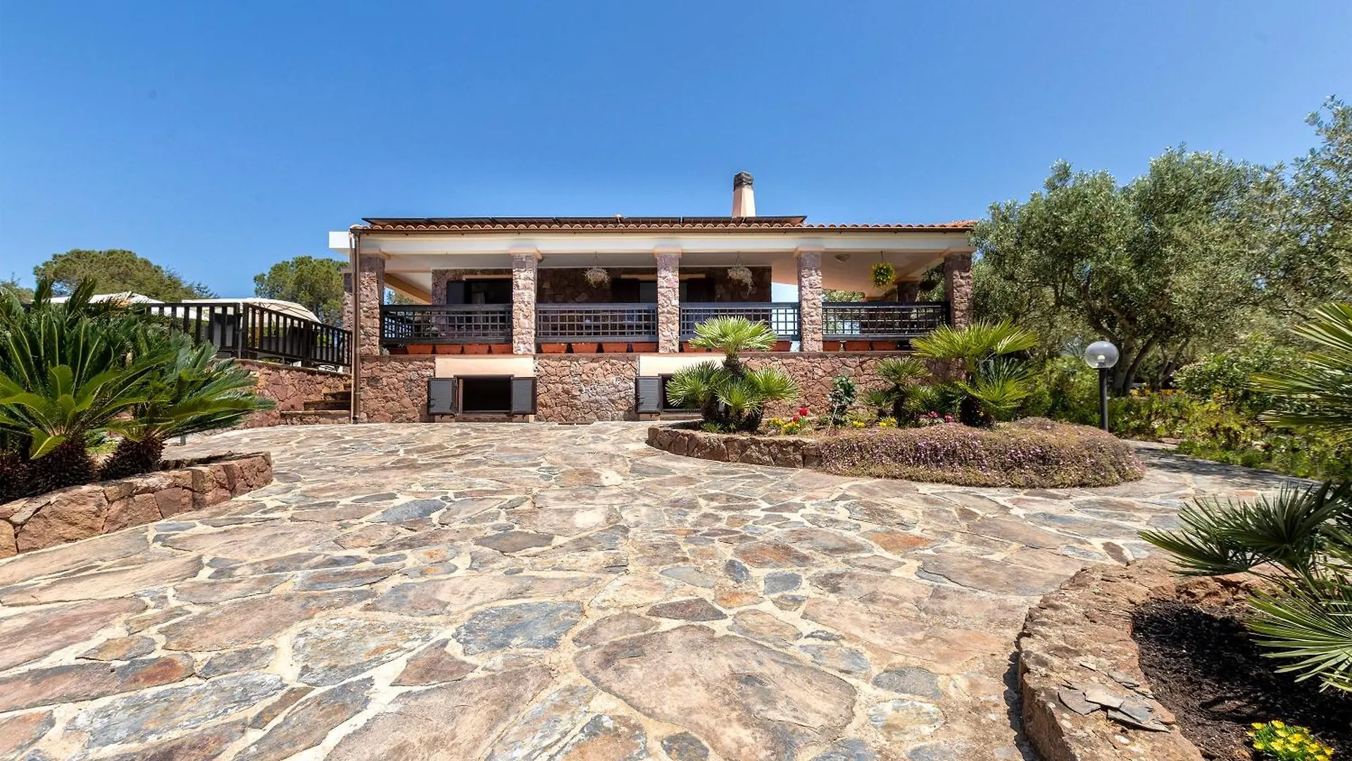 Alghero Villa Barranch con piscina vista mare per 6 persone