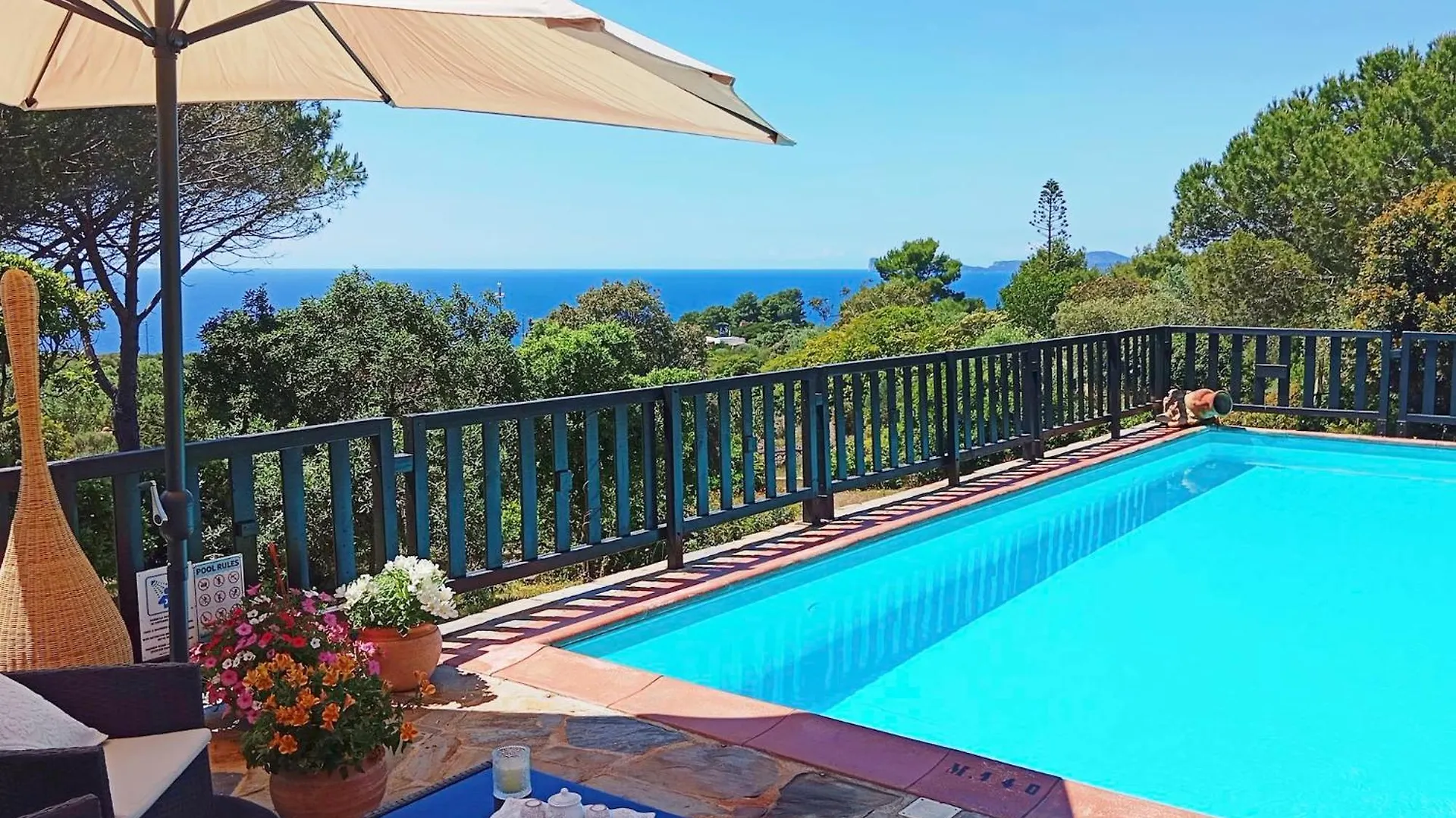 Alghero Villa Barranch con piscina vista mare per 6 persone 0*,  Italia