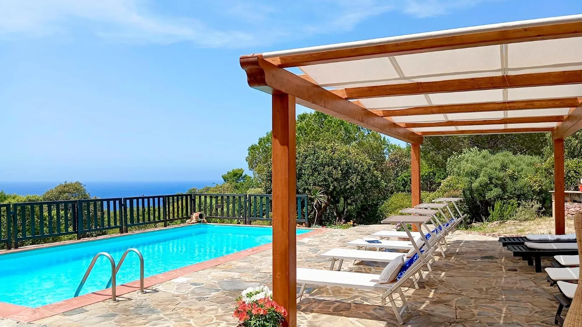 Alghero Villa Barranch con piscina vista mare per 6 persone 0*,  Italia